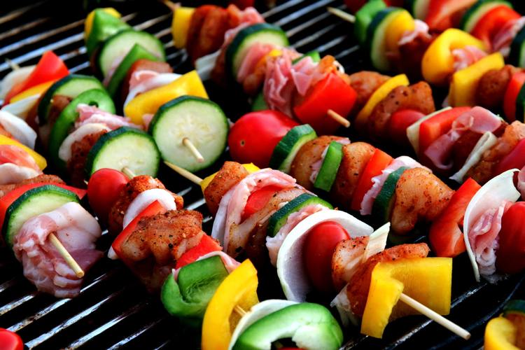 Kabob Recipe - Bacon and Pork Shish Kebabs with Peppers, Zucchini and Tomatoes