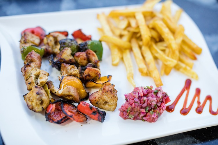 Chicken Kabobs with Roasted Red Peppers - Kabob Recipe